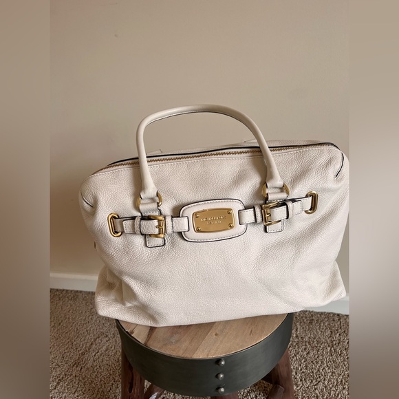 Michael Kors Large Bag - Picture 2 of 6